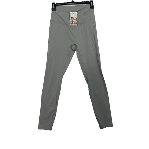 HALARA Pants - Halara Crossover Leggings Womens Medium Gray Pockets Athletic Yoga Running NWT